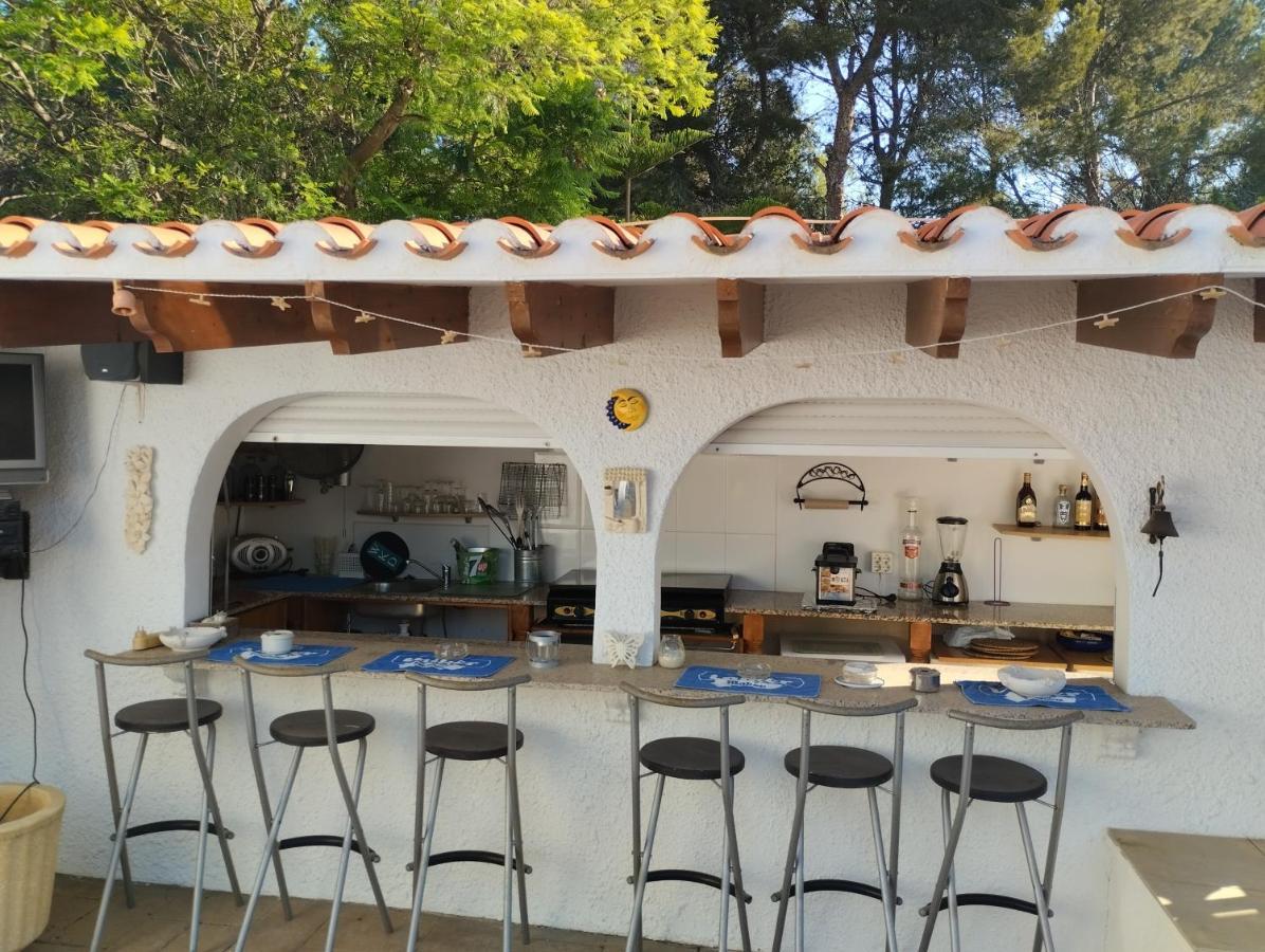 El Romarel Bed & Breakfast L'Alfas del Pi Bagian luar foto