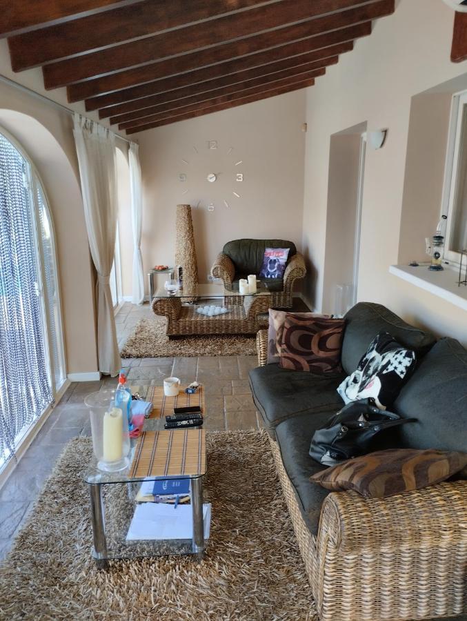 El Romarel Bed & Breakfast L'Alfas del Pi Bagian luar foto