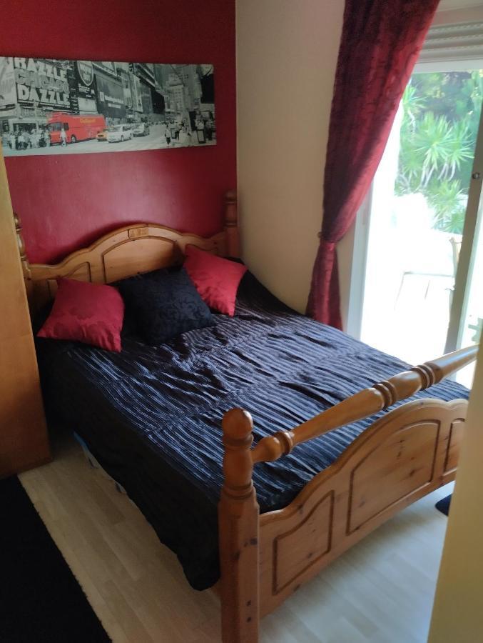 El Romarel Bed & Breakfast L'Alfas del Pi Bagian luar foto
